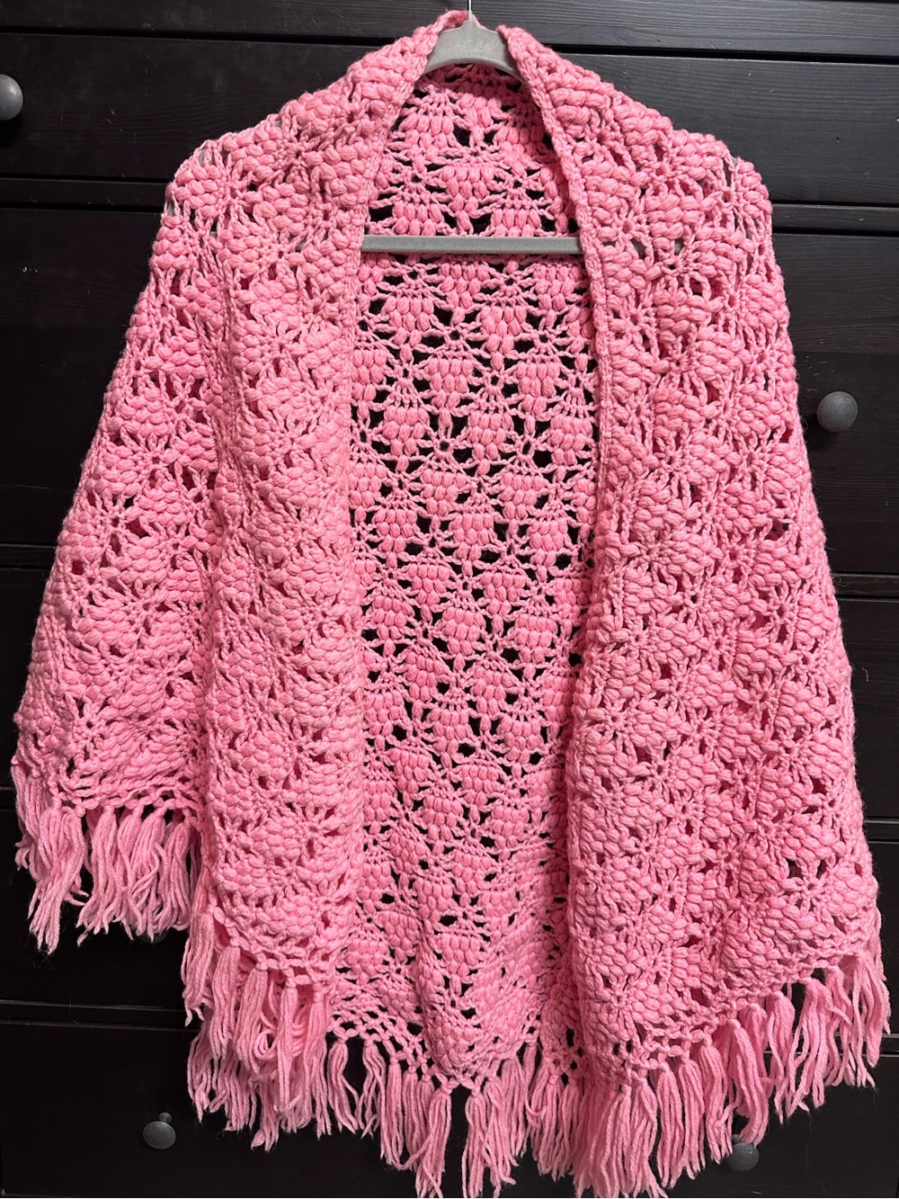 Vintage 70s Bubblegum Pink handmade knitted Shawl Wrap poncho